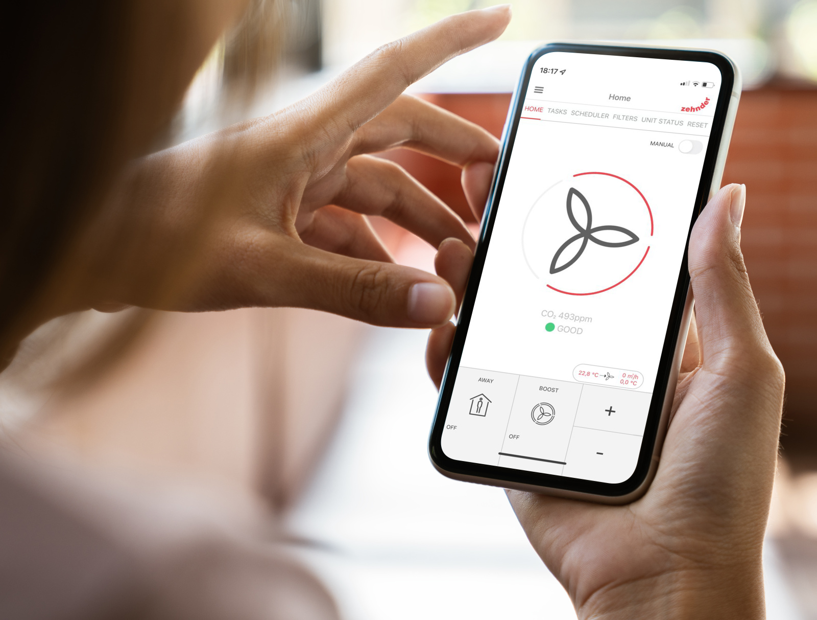 Cut-Out Zehnder CO₂ Sensor C Comfortable indoor ventilation 