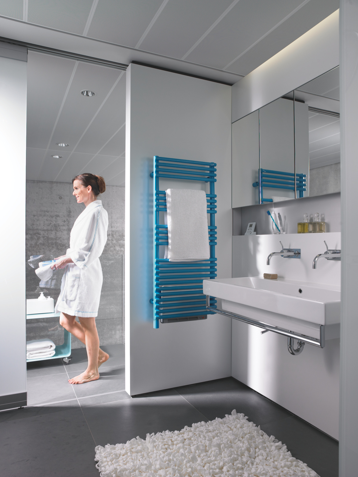 Rendering Zehnder Forma Spa Air Decorative radiator Front view